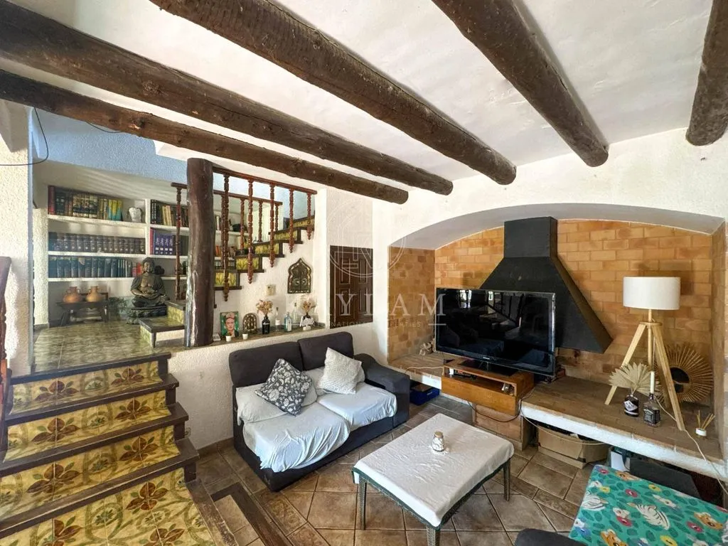 Elutuba - Luxury Villa with Pool in Lloret de Mar