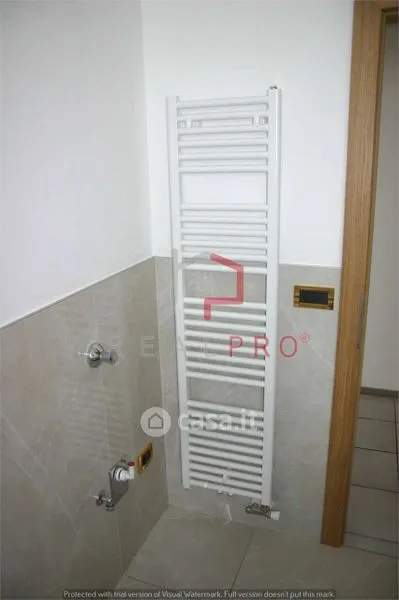 Vannitoad - Triplex with Balcony in Merano