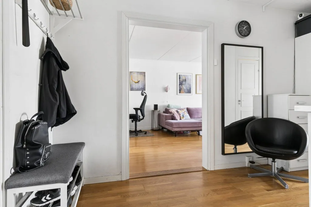 Salón - Bright Apartment with Balcony in Brandbergen
