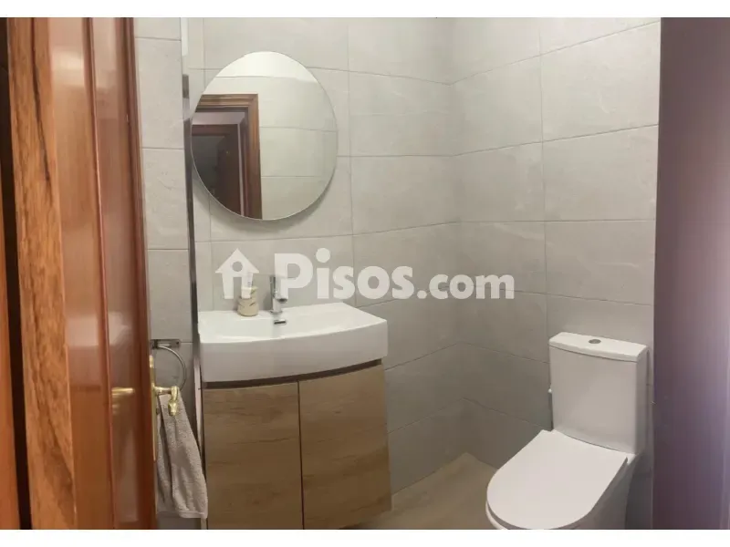 Salles de bain - Semi-detached House with Terraces in San Isidro
