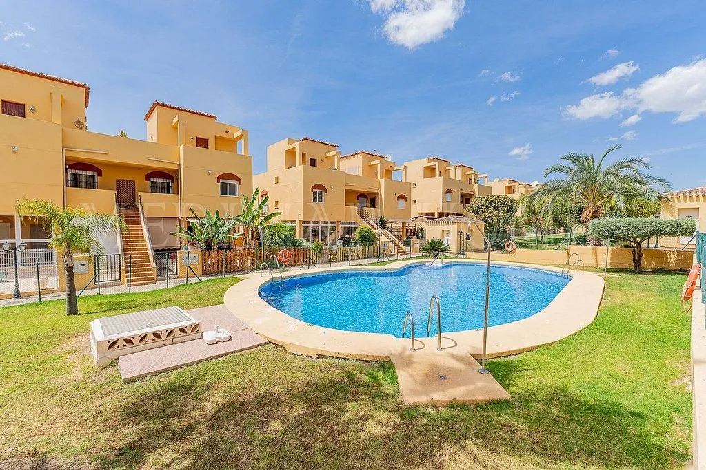 Piscine - Apartment with Pool and Terrace in Los Gallardos