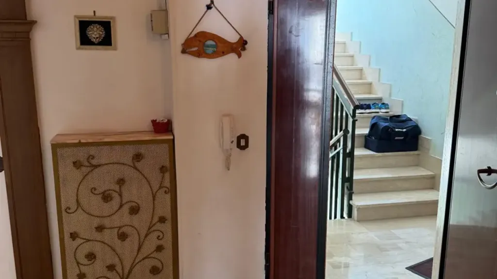 Hallway - Apartment with Triple Exposure in Ceglie Messapica