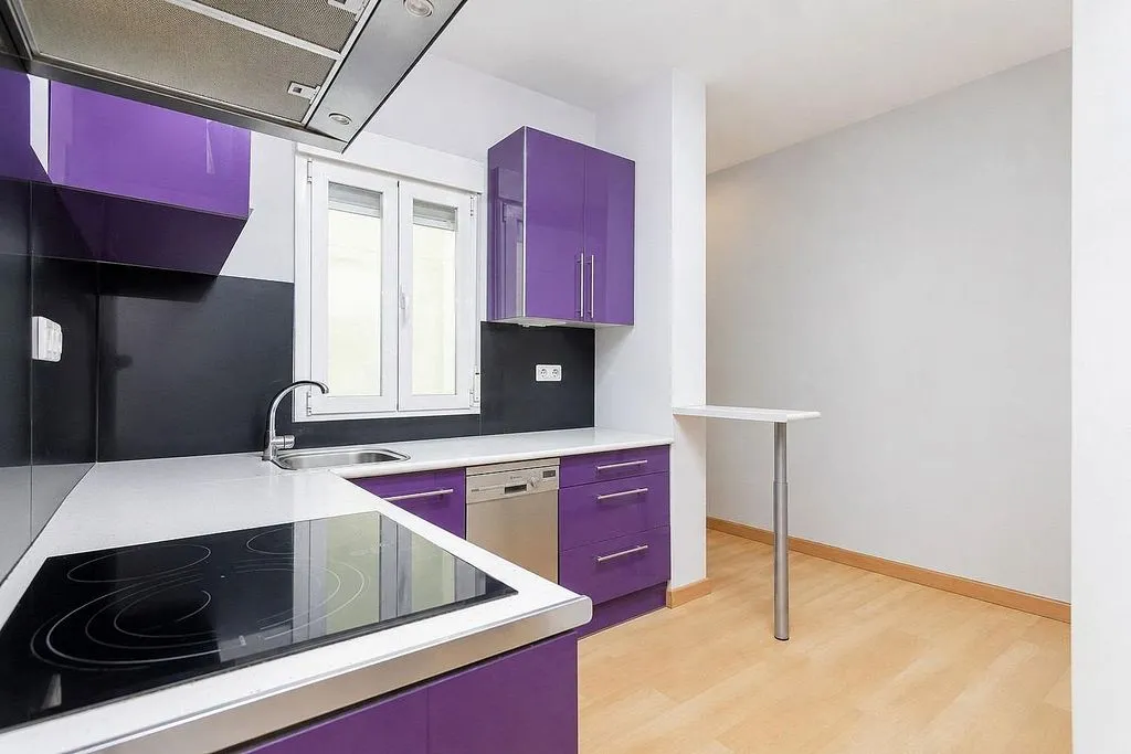 Cuisine - Apartment with Balcony near Atocha, Madrid
