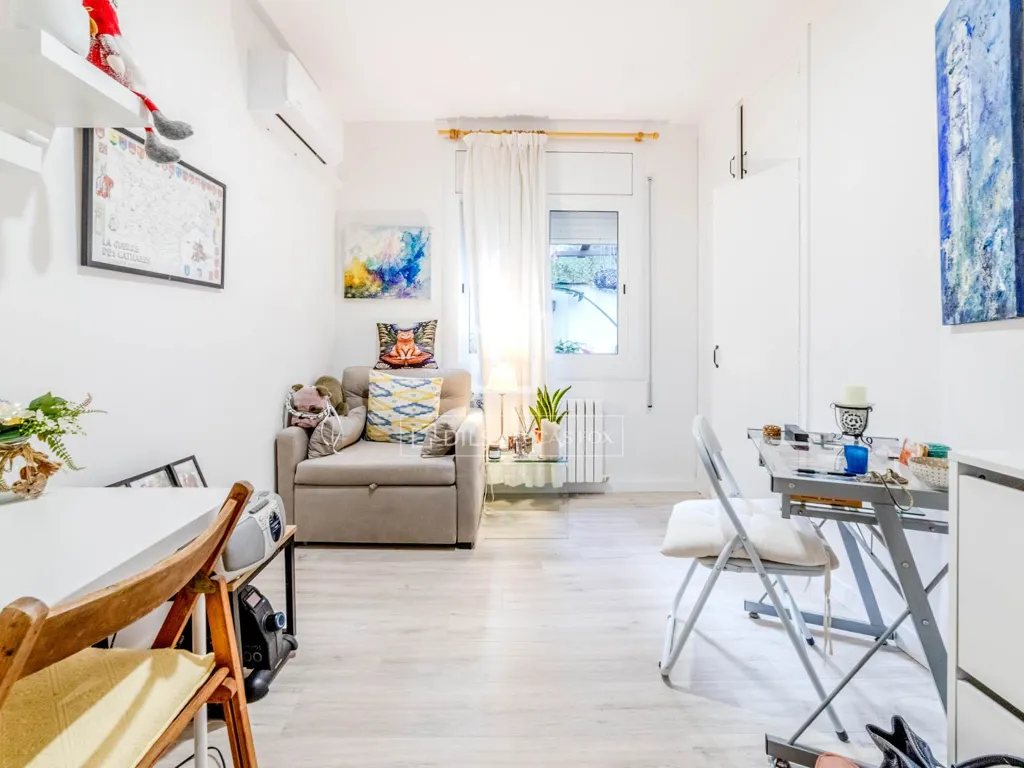 Séjour - Ground Floor Apartment with Terrace in Sitges