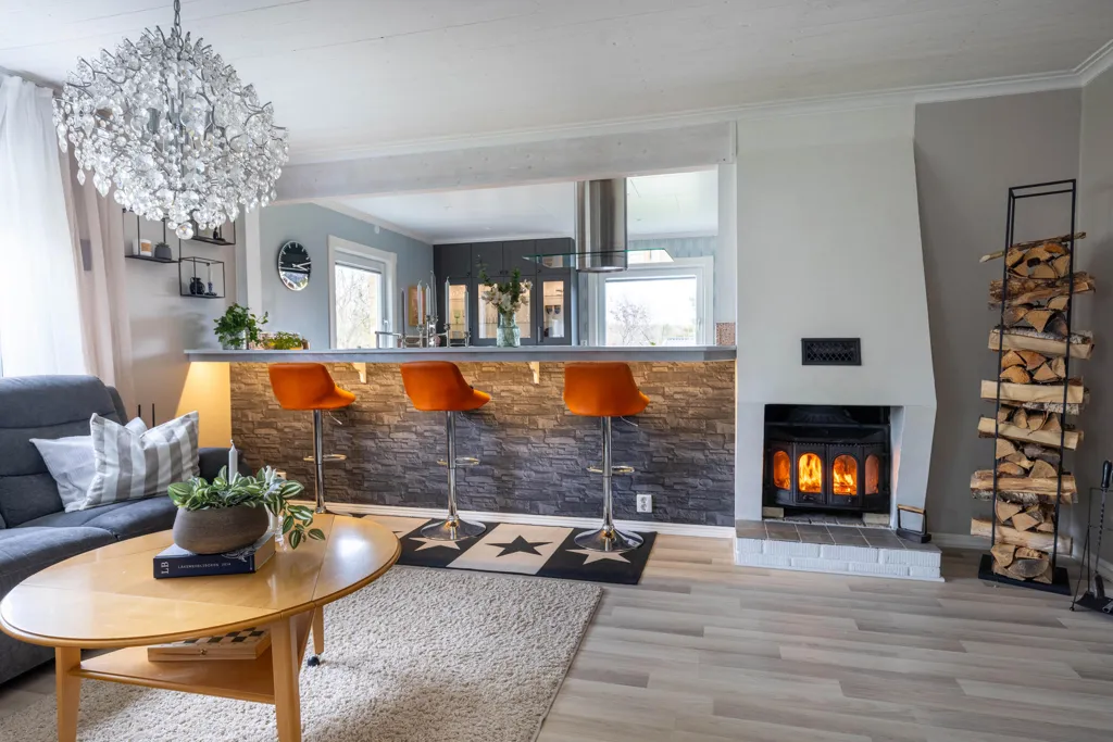 Séjour - Corner Villa with Water View in Alfta