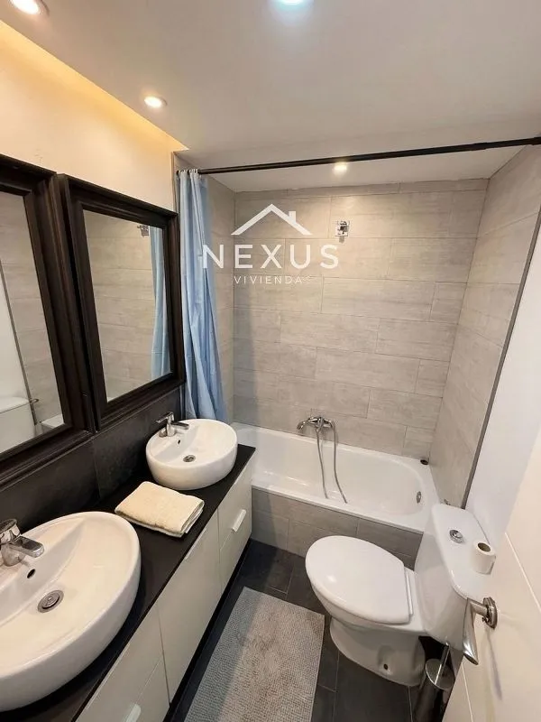 Salles de bain - Bright Apartment with Garage in Alcobendas Centre