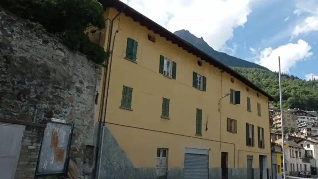 Extérieur - Central Triplex with Valley View in Chiesa in Valmalenco