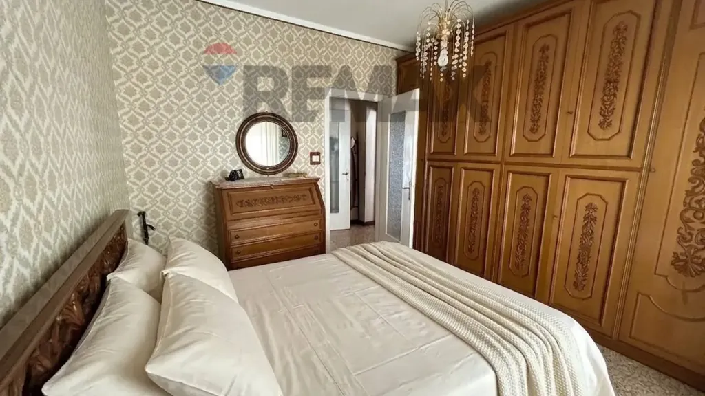 Chambres - Spacious Apartment with Balcony in Lovere