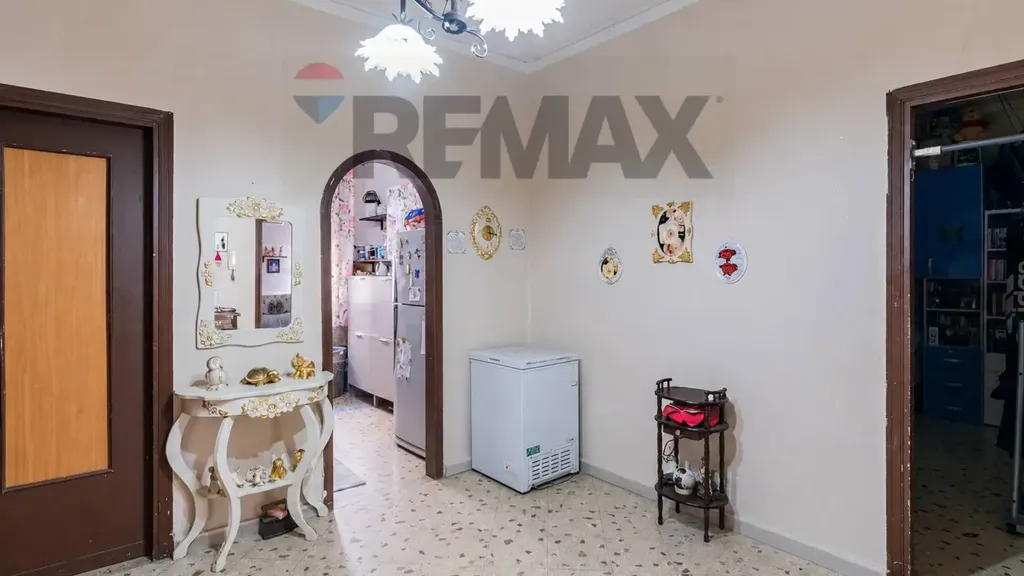 Hallway - Apartment to Renovate in Palermo