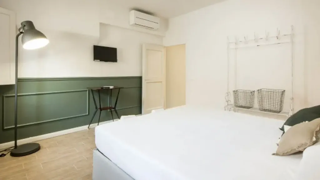 Bedrooms - Restored Apartment in Historic Florence