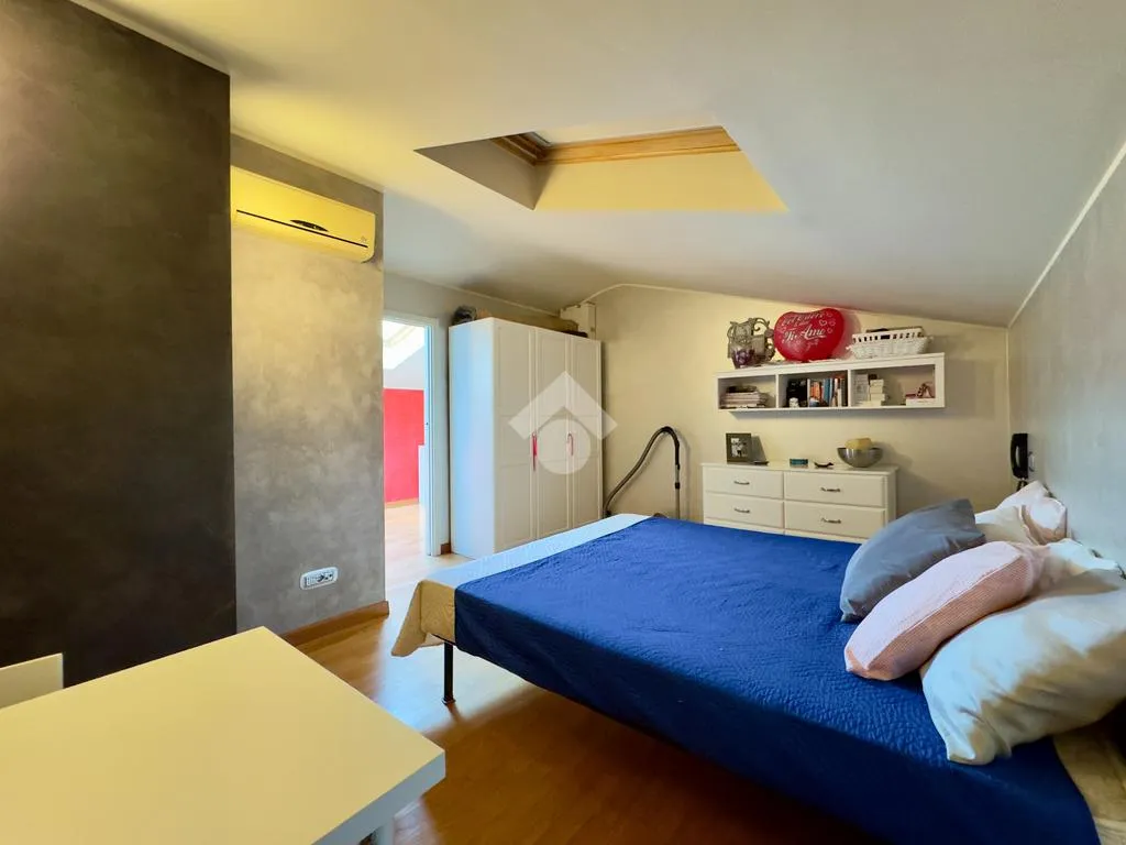 Magamistoad - Rustic 3-Bedroom in Crema's Historic Centre