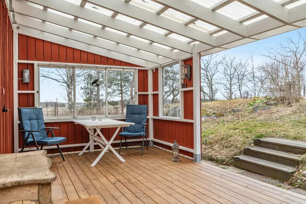Terrazza - Charming Cottage with Garden near Nyköping
