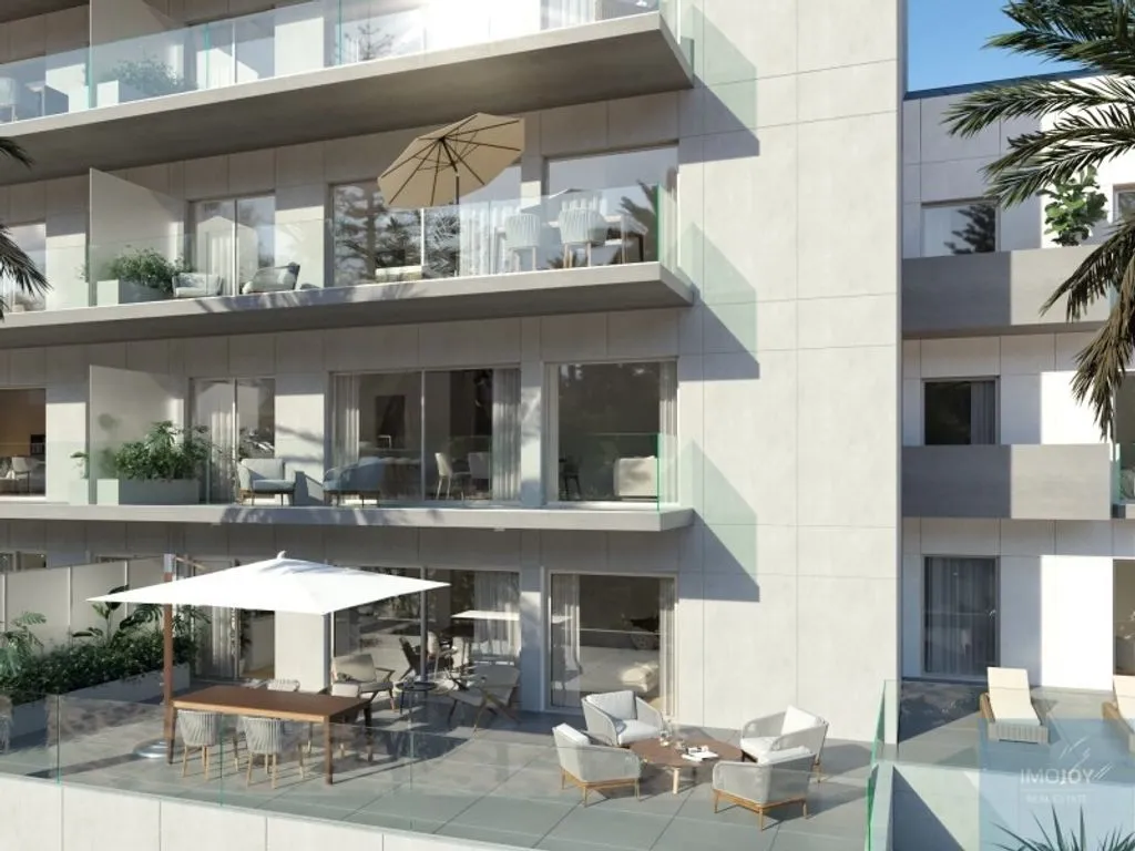 Välivaade - Luxury 3-Bedroom Flat in Campolide, Lisbon