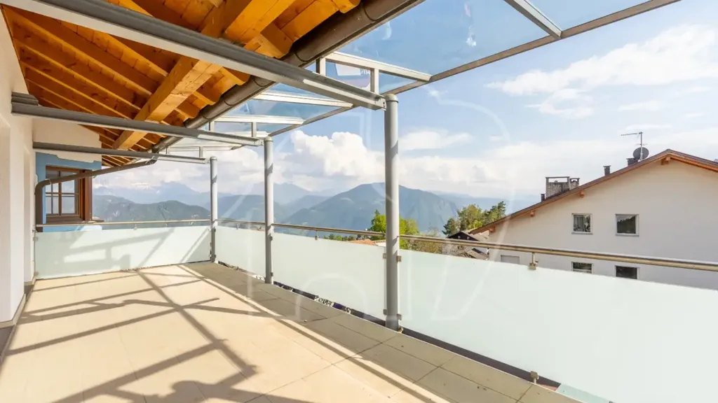 Terrasse - Luxury House with Dolomites View in Jenesien