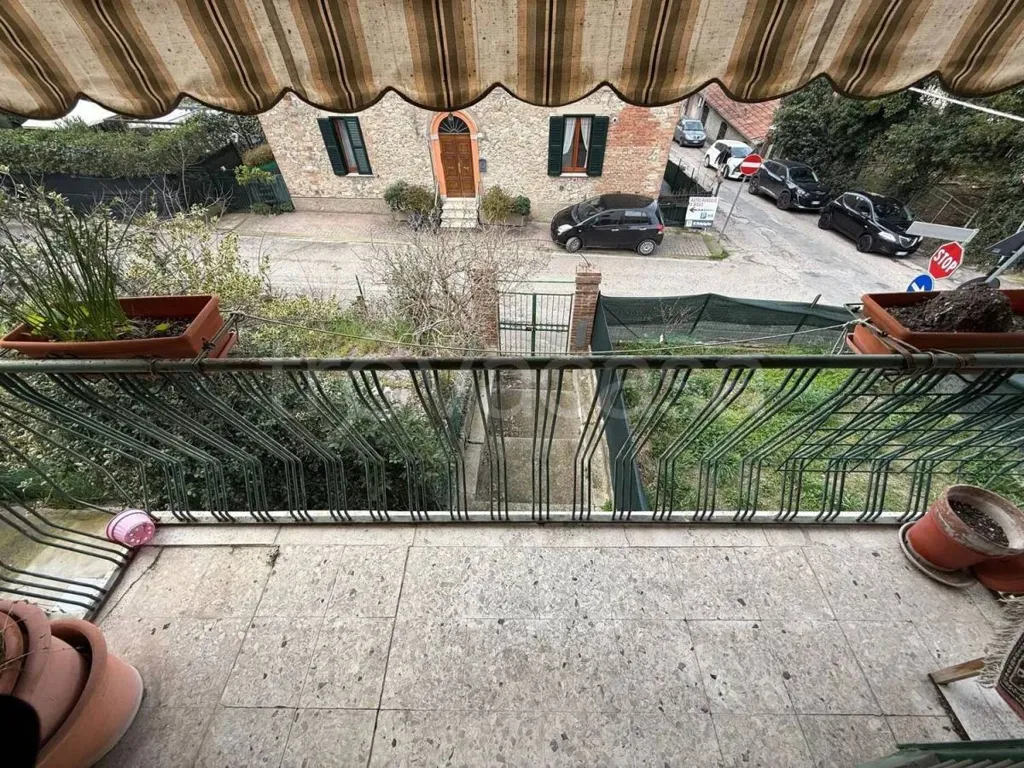 Balcon - Central Perugia Apartment with Private Garden