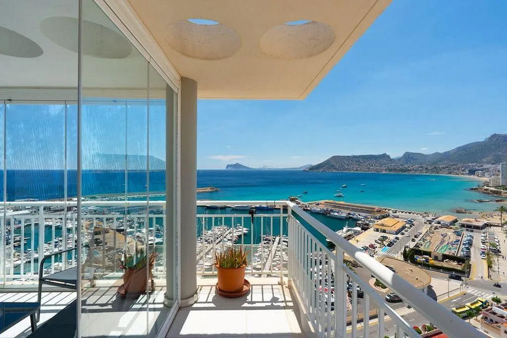 Rõdu - Penthouse with Sea View in Calpe