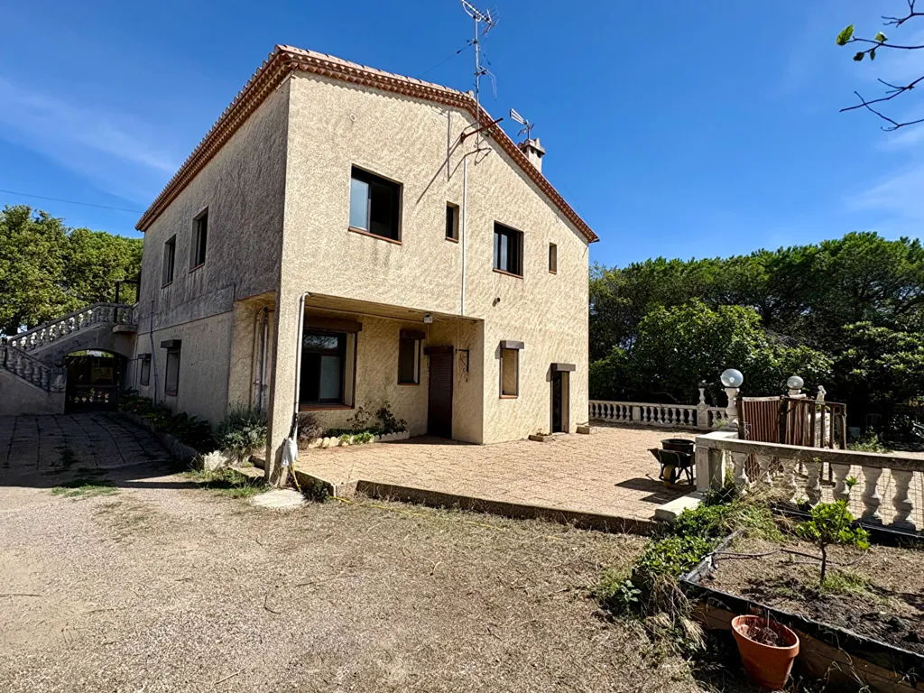Extérieur - Maison avec Piscine et Vue Mer à Sète