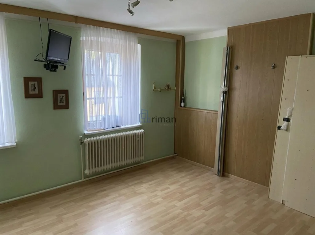 Chambres - Maison Jumelée à Rénover à Steinheim