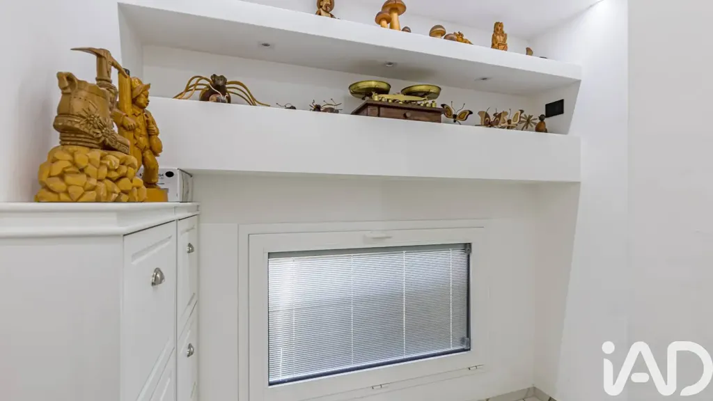 Pièces - Luxury Penthouse with Terraces in Cantù