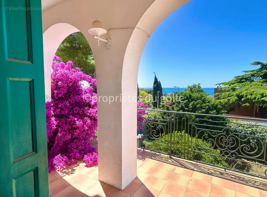 Terrass - Charming Villa with Sea View in Sète
