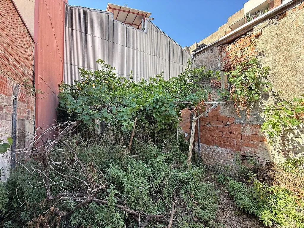 Giardino - Semi-detached House with Garden in Can Rull