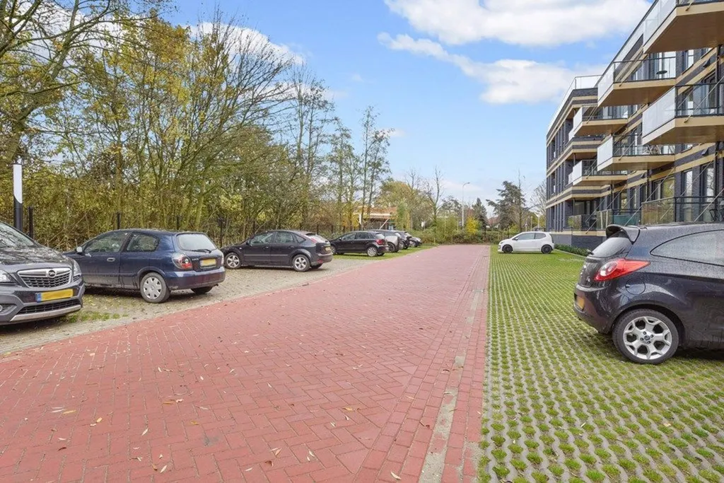 Extérieur - Modern Portiekflat with Balcony in Rhoon