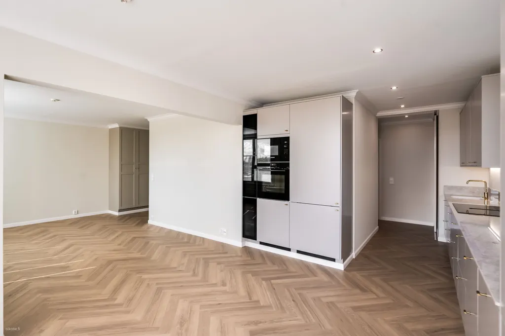 Küche - Fully Renovated Apartment with River Views in Oulu