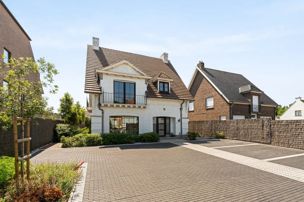 Extérieur - Maison 4 Façades avec Grand Jardin à Wielsbeke
