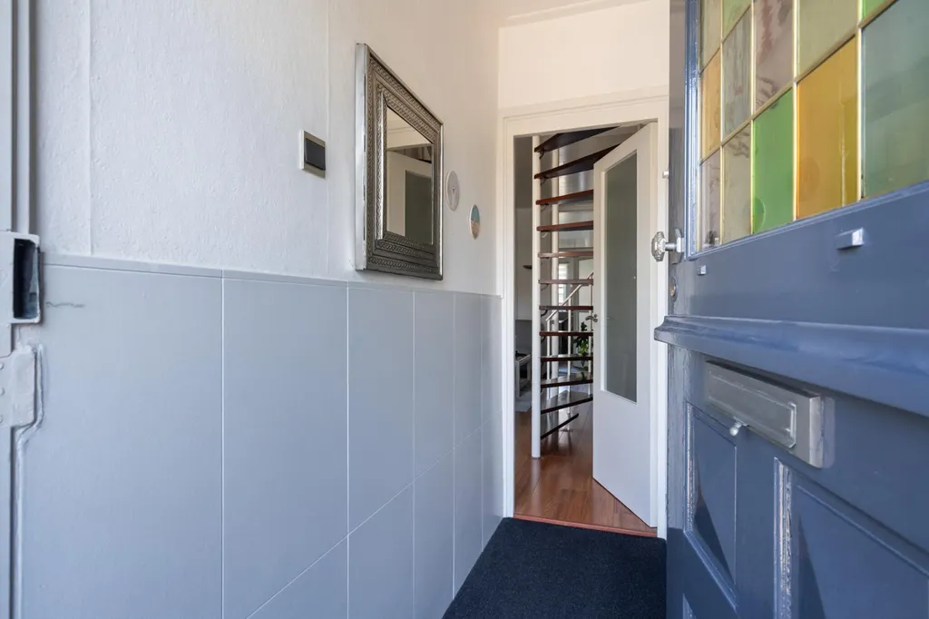 Entrée - Family Home with Garden in Gouda