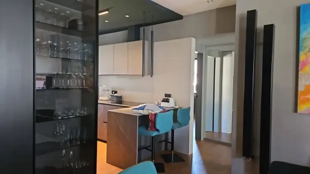Cuisine - Semi-Panoramic Apartment in Via Posillipo, Naples