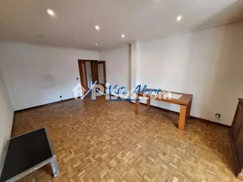 Elutuba - Traditional Flat in Haro's Historic Centre