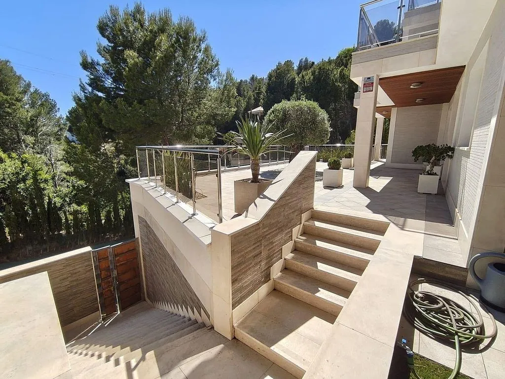 Pièces - Luxury Villa with Pool in Altea Hills