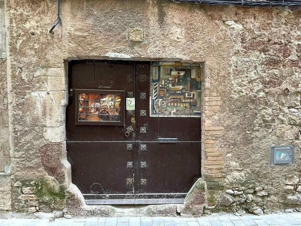Välivaade - Stone Semi-detached House with Garden in Moià