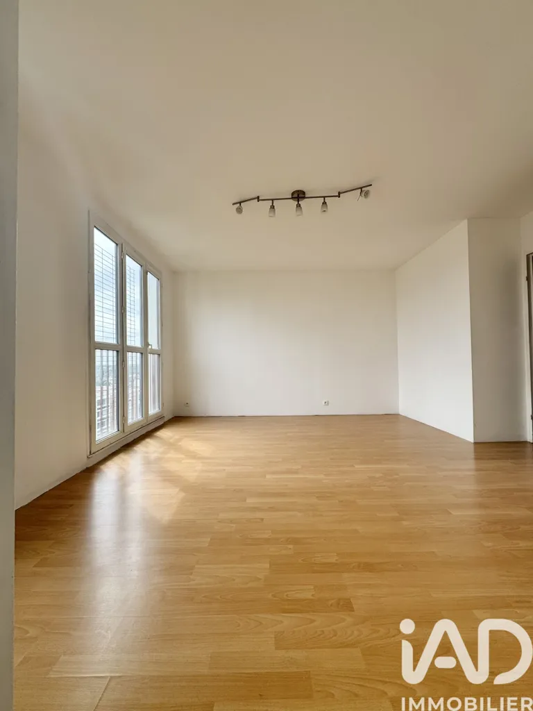 Séjour - Appartement T4 avec Vue Imprenable aux Ulis