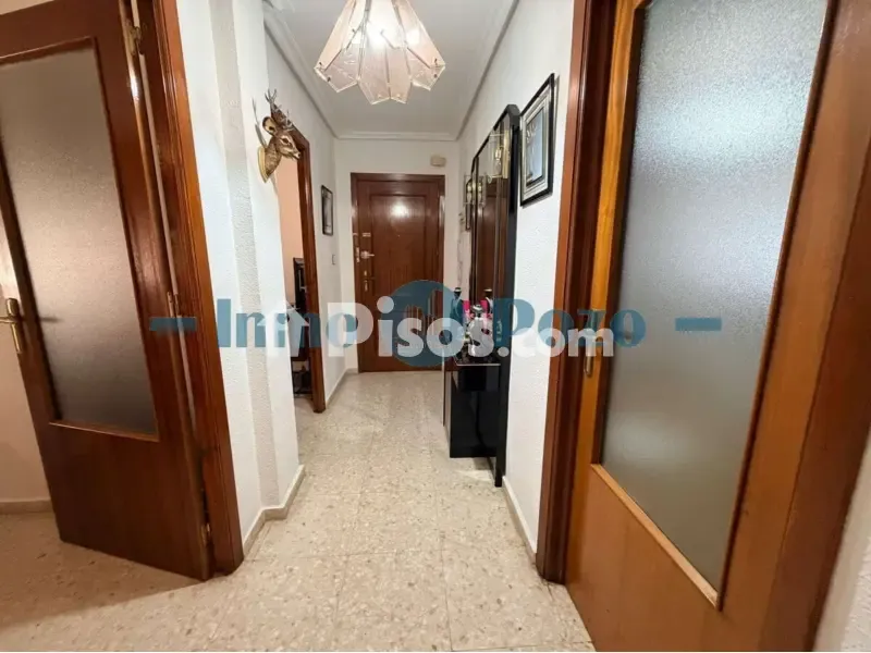 Ingresso - Spacious Apartment with Balconies in Almendralejo