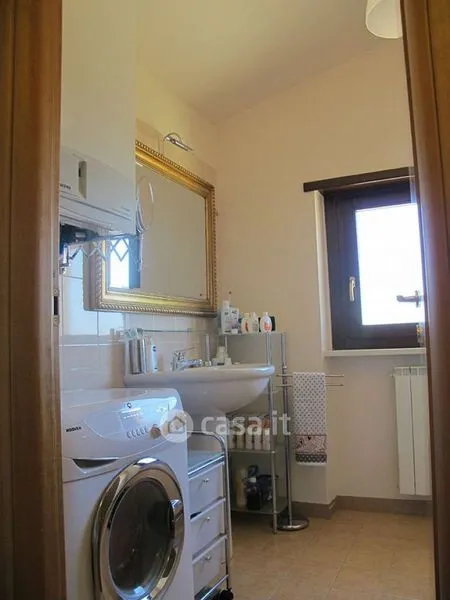 Pesuköök - Mansard Apartment with Balcony in L'Aquila