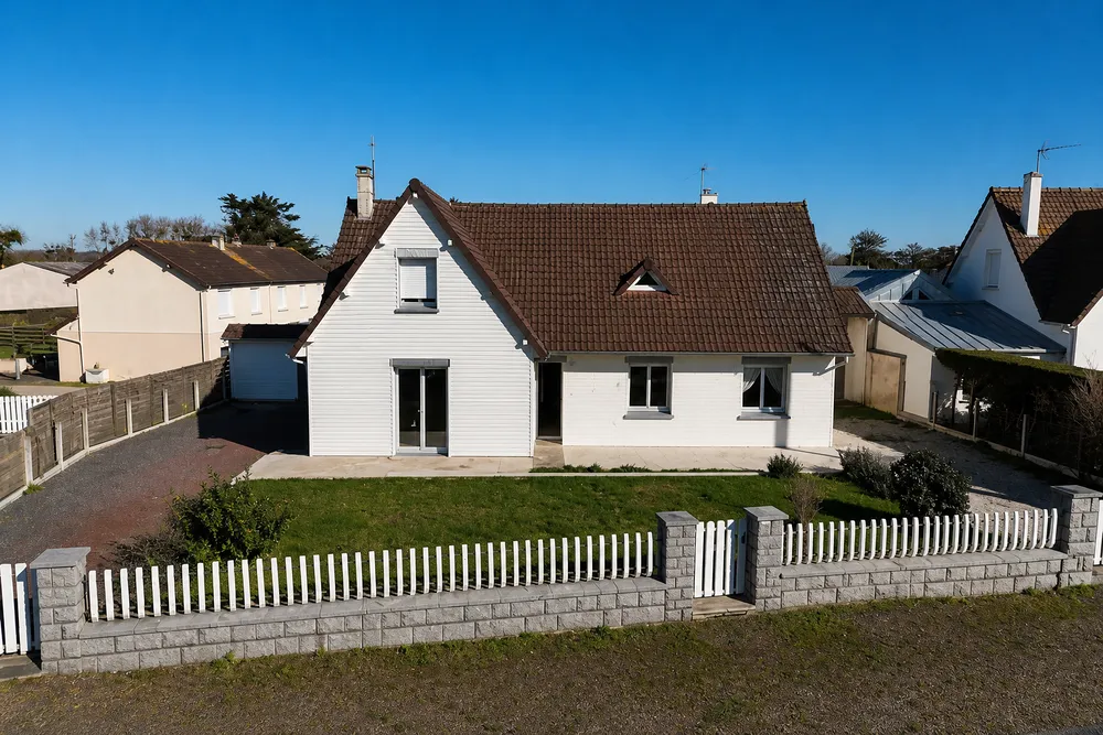 Esterno - House with Sea View in Bréhal