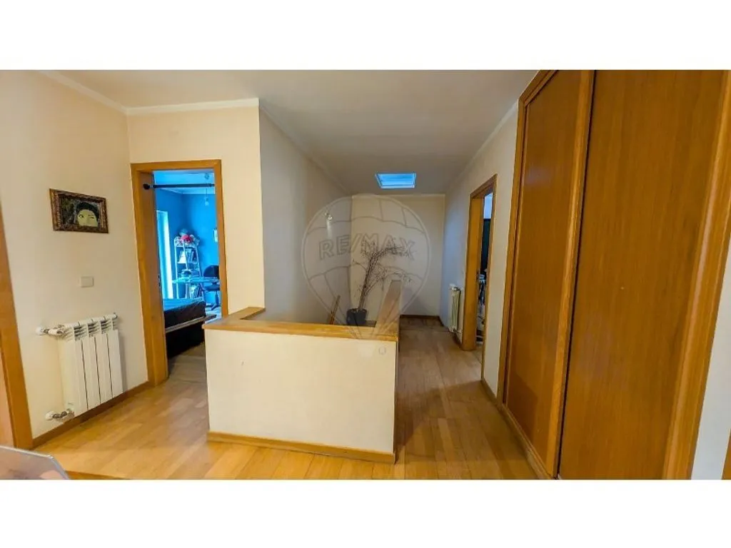 Entrée - Luxury House with Terrace Views in Vila Real