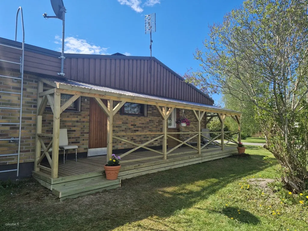 Terrasse - Detached House with Sauna in Lokalahti