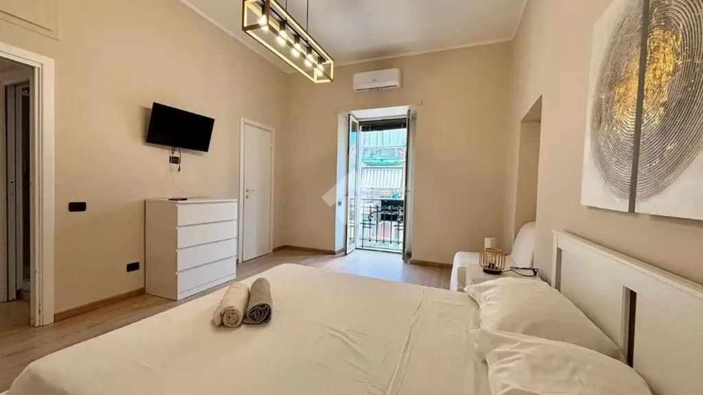 Chambres - Modern Flat with Balconies in Poggioreale, Naples