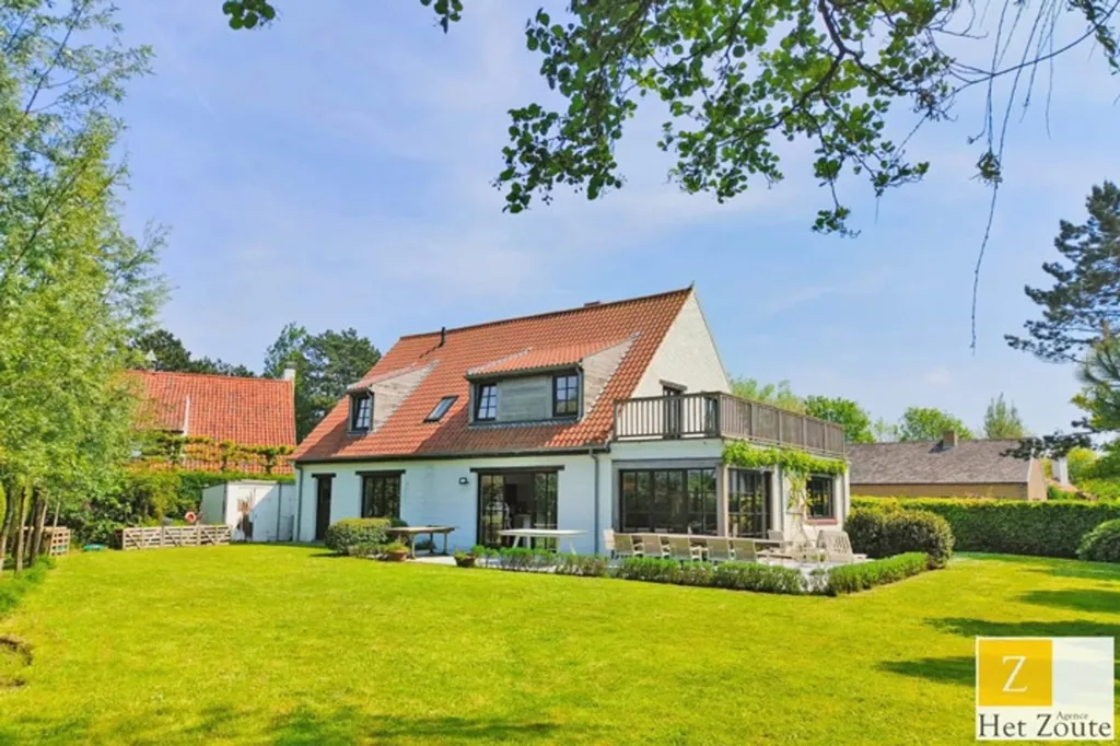 Välivaade - Detached Villa with Garden in Knokke
