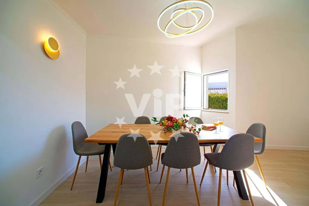 Söögituba - 4-Bedroom Villa with Pool in Albufeira