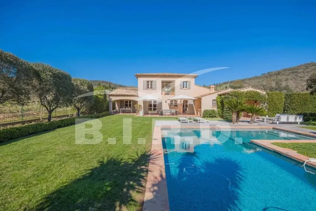 Bassein - Luxury Villa with Pool in Grimaud