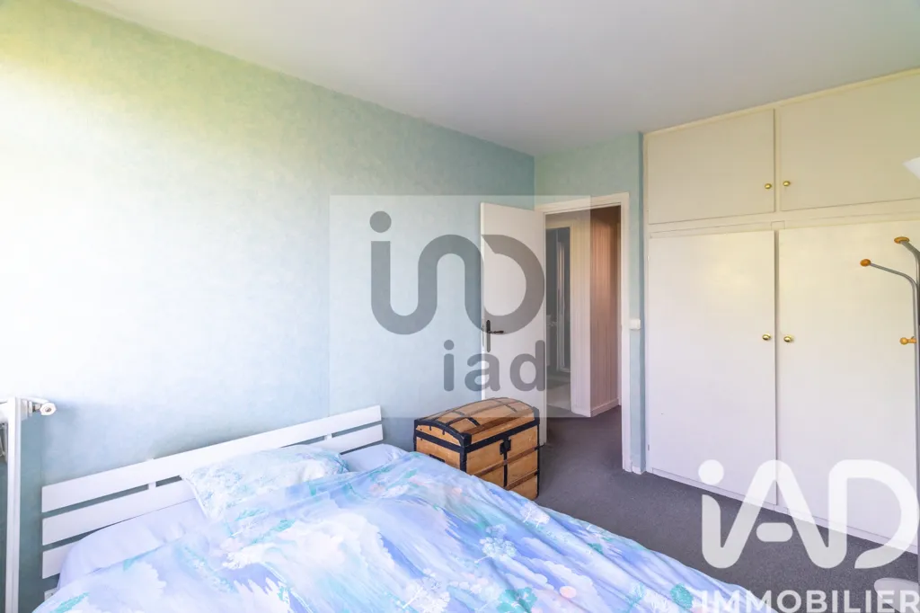 Chambres - Appartement 4 Pièces avec Terrasse Sud dans Environnement Calme