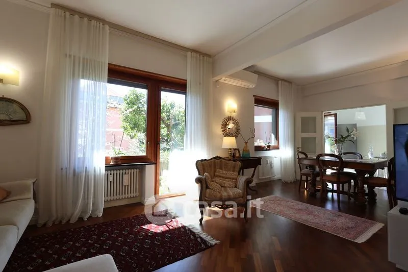 Séjour - Restored Apartment with Garden in Genoa