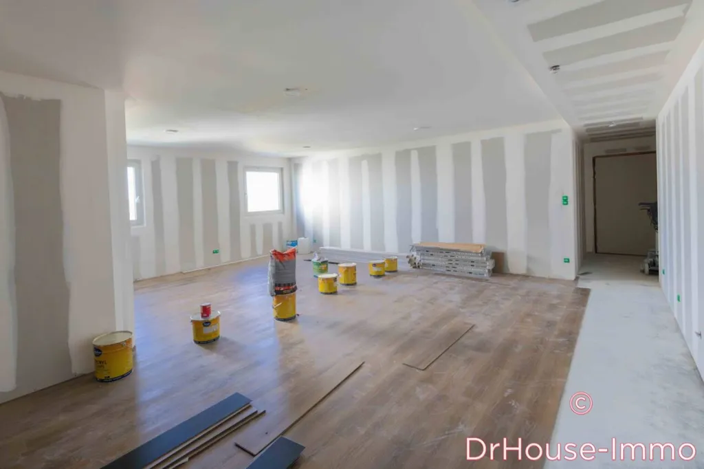 Séjour - Appartement Rénové avec Ascenseur à Orléans
