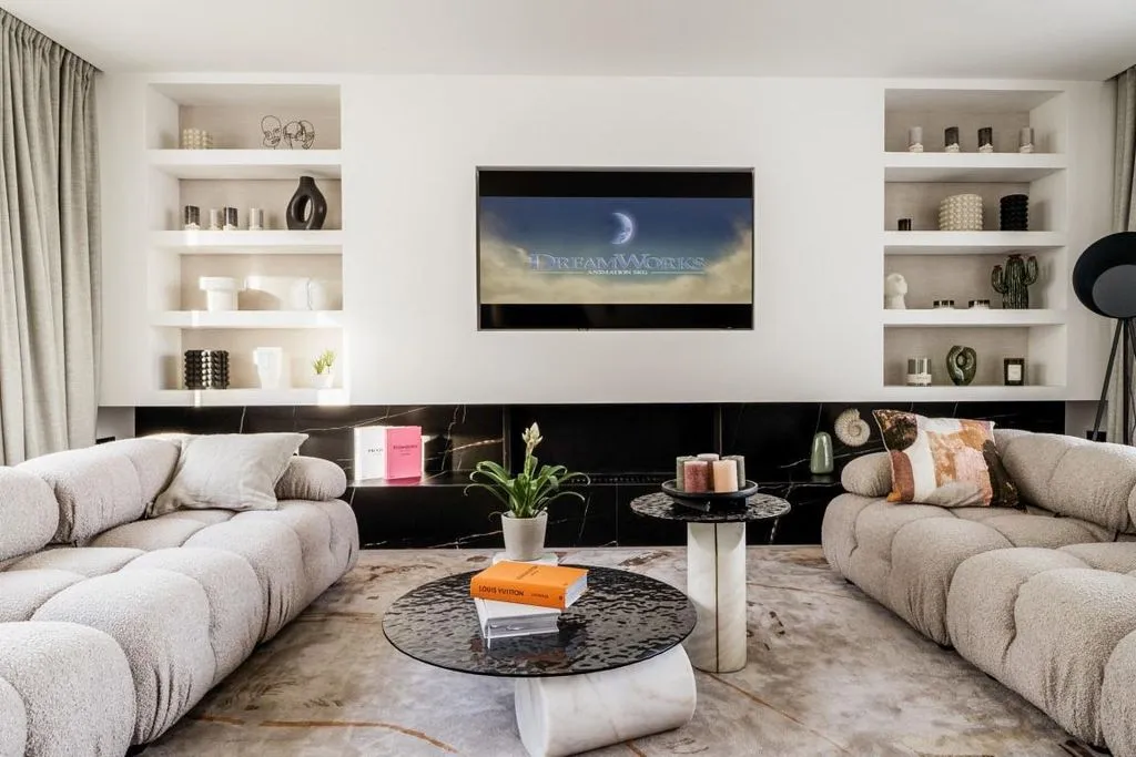 Elutuba - Luxury Villa with Mountain View in Marbella