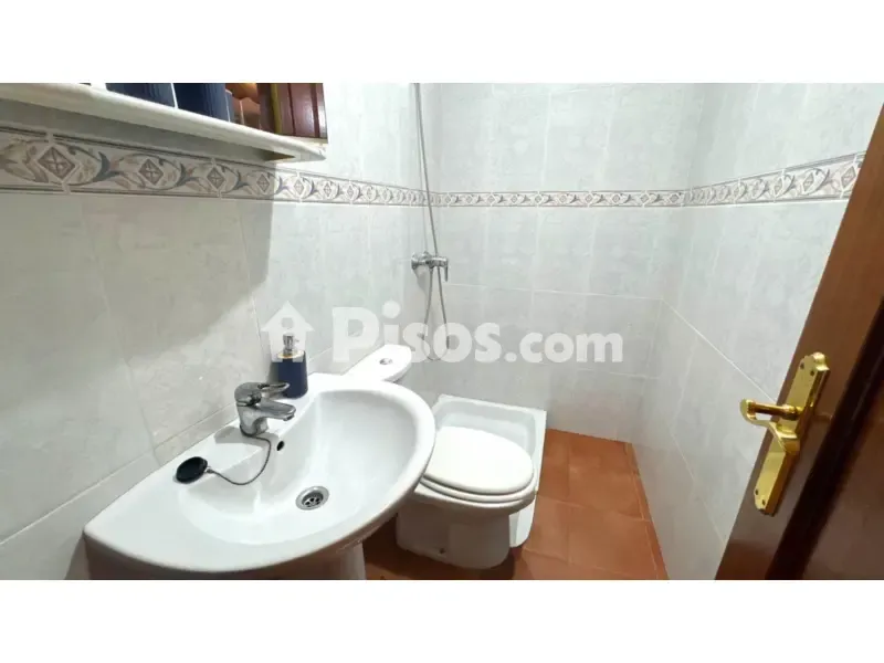 Salles de bain - Pareded House with Garden in Revilla