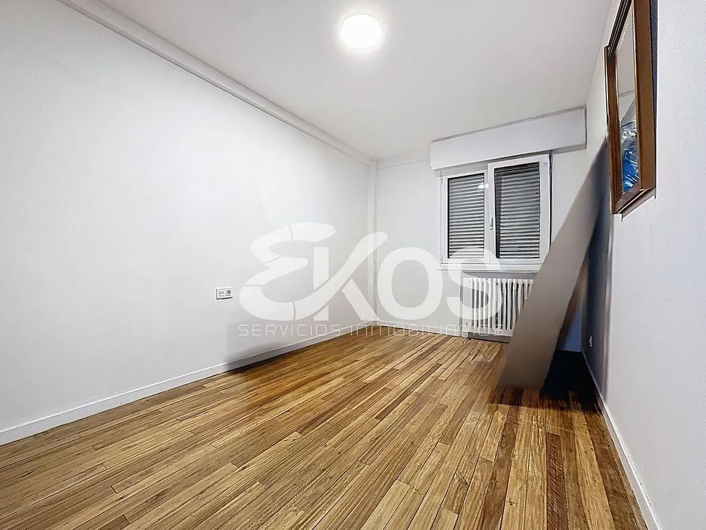 Toad - Student Flat with Terrace in Arrasate