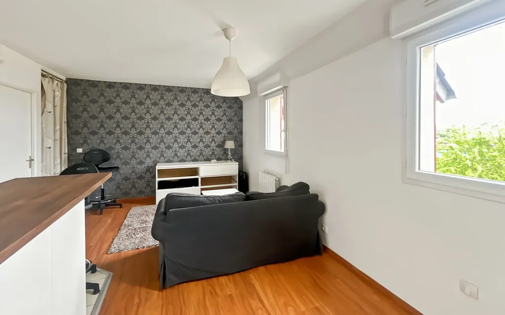 Soggiorno - Studio with Parking in Saint-Arnoult